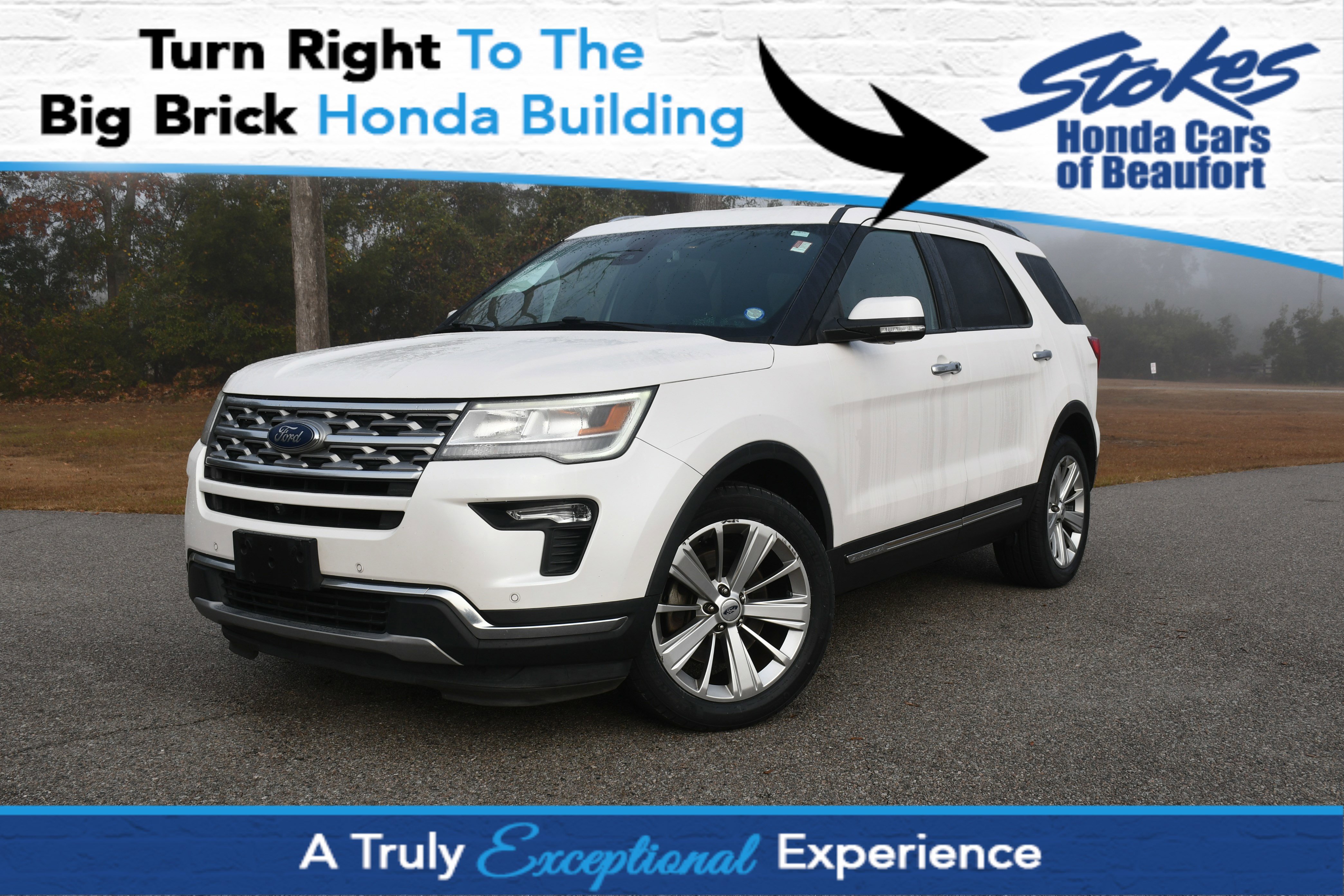 2019 Ford Explorer Limited's photo