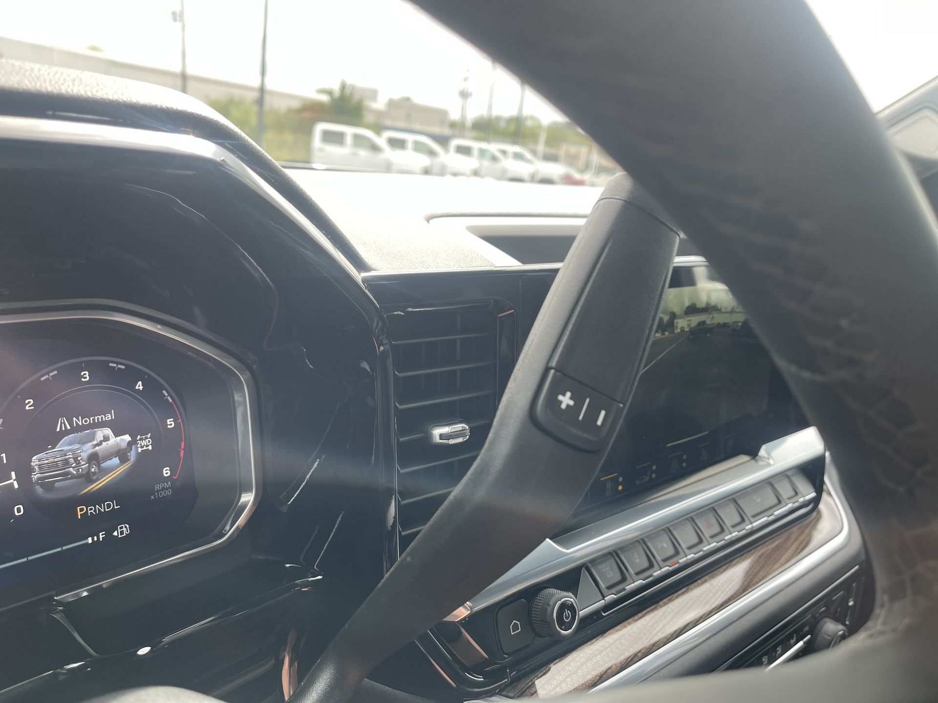 2026 Chevrolet Silverado 3500HD LT photo 43