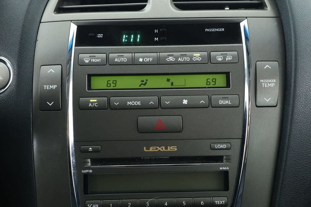2009 Lexus ES 350 photo 17