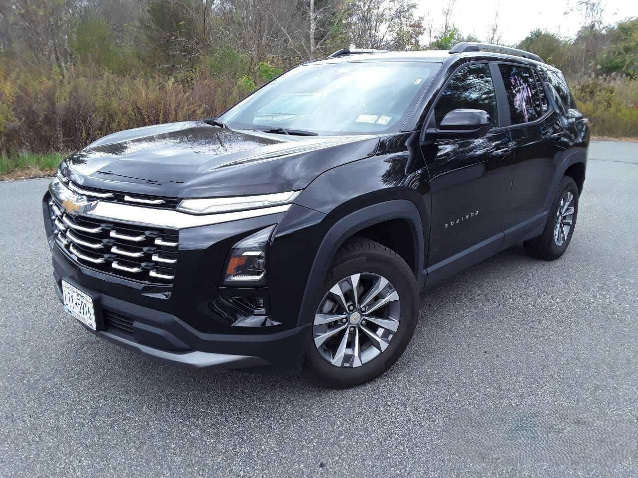 2025 Chevrolet Equinox LT's photo