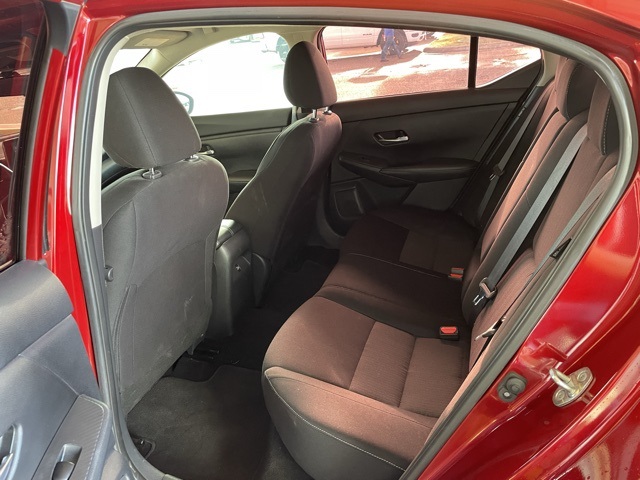 2022 Nissan Sentra SV photo 10