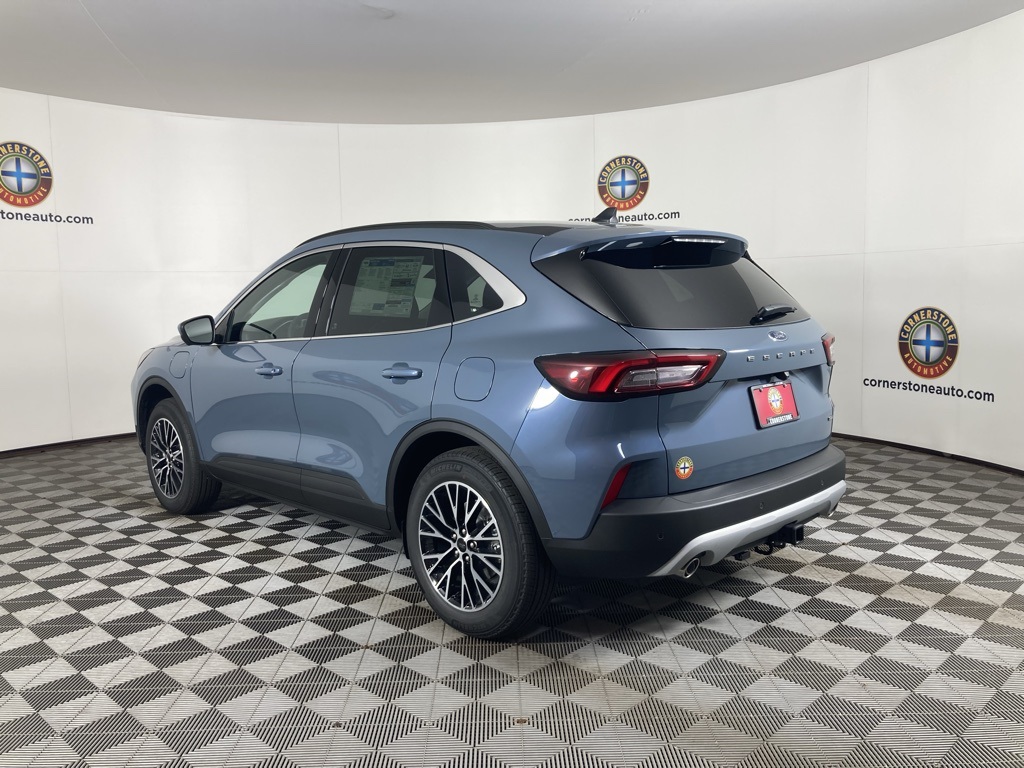 2025 Ford Escape Plug-In Hybrid photo 11