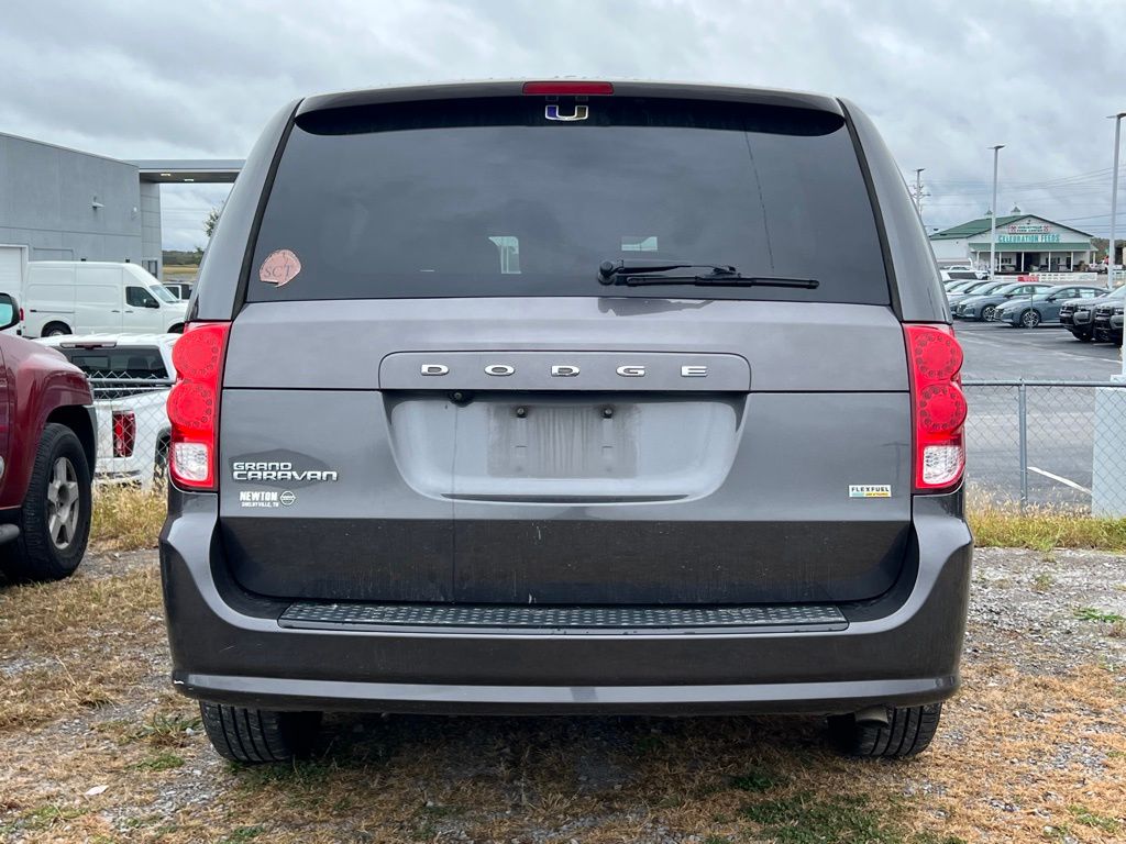 2018 Dodge Grand Caravan SE Plus photo 4