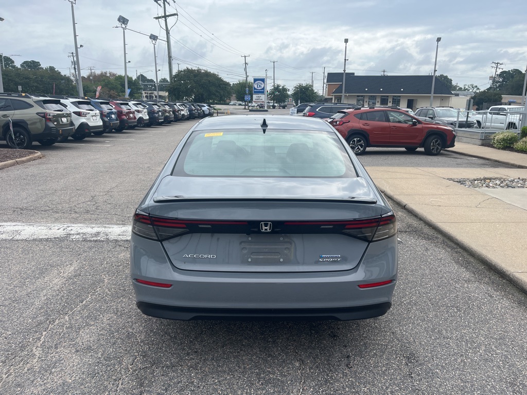 2023 Honda Accord Hybrid Sport photo 3