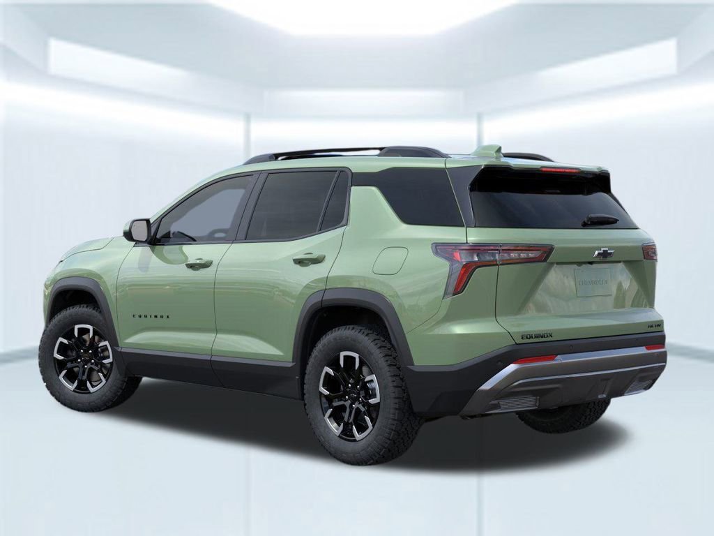 2026 Chevrolet Equinox ACTIV photo 2