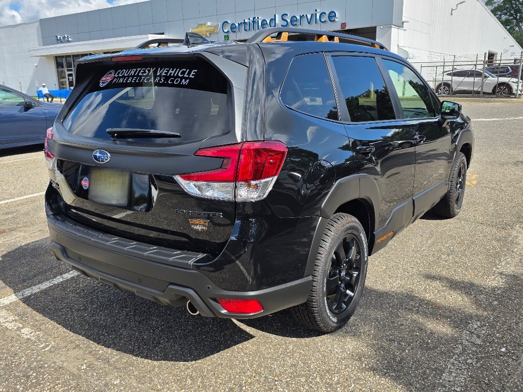 2025 Subaru Forester Wilderness photo 3