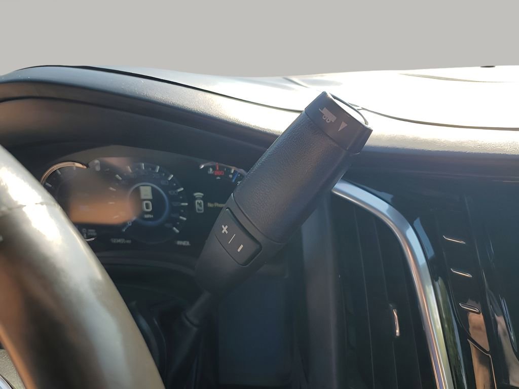 2020 Cadillac Escalade Platinum photo 36
