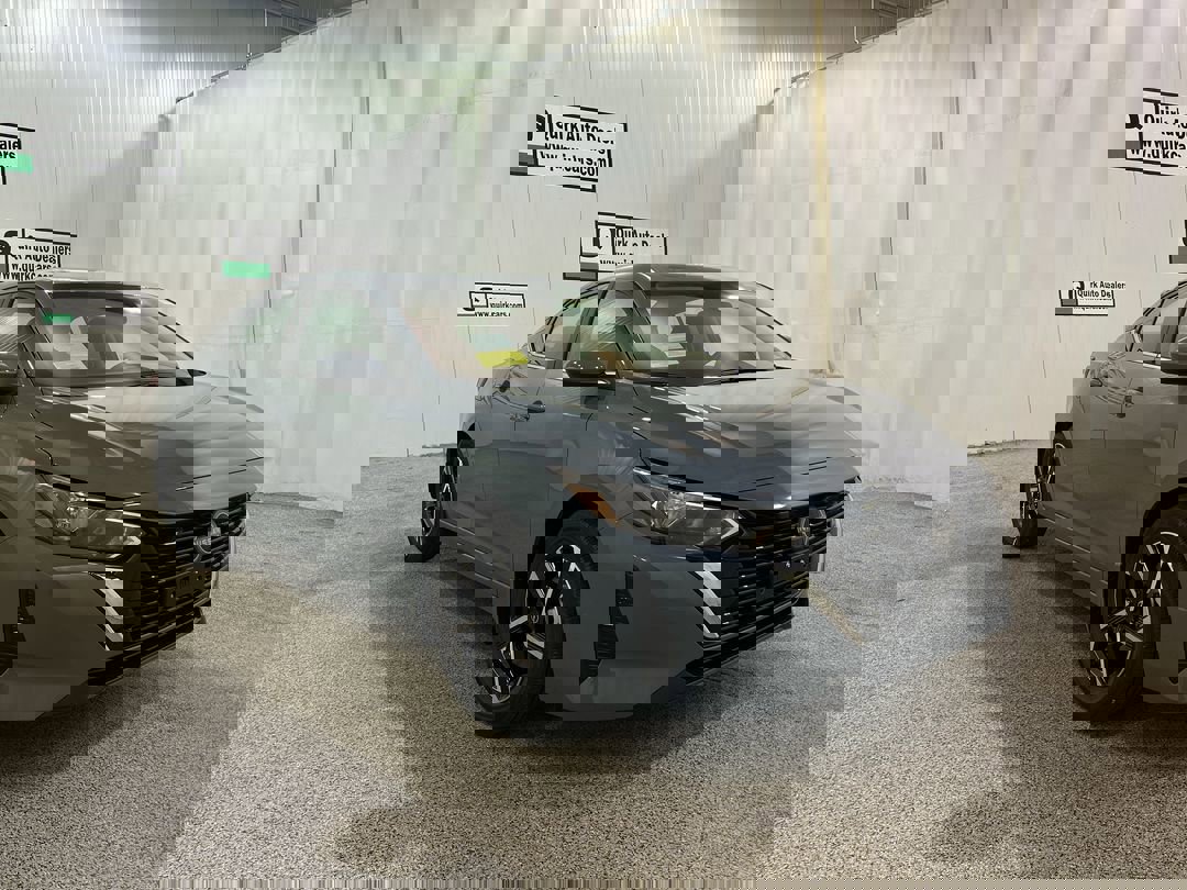 2025 Nissan Sentra SV's photo