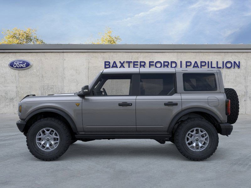 2025 Ford Bronco Badlands photo 12
