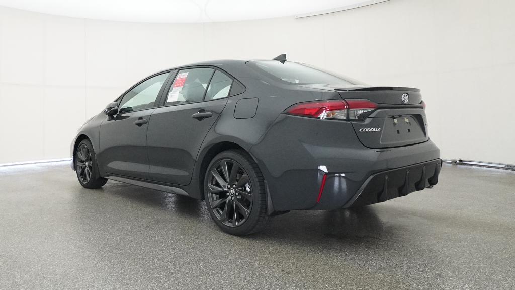 2025 Toyota Corolla XSE photo 13