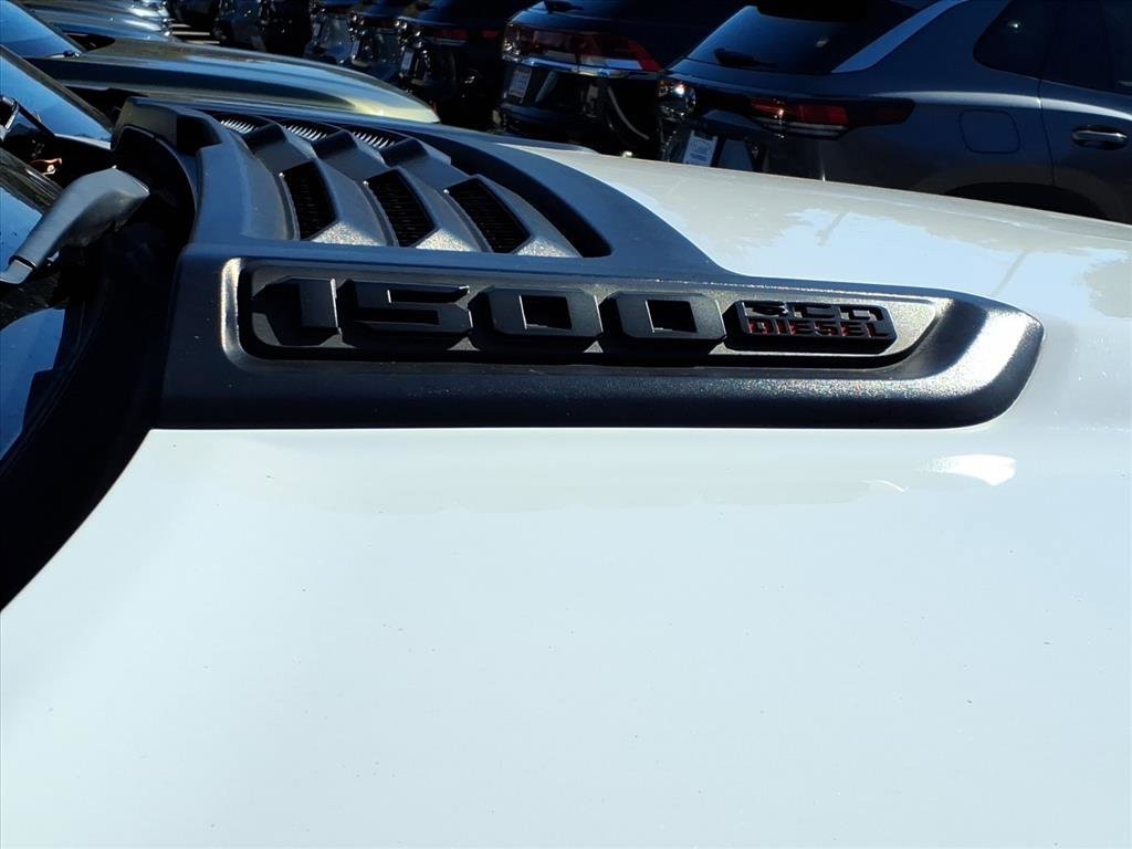 2022 Ram 1500 Laramie photo 3