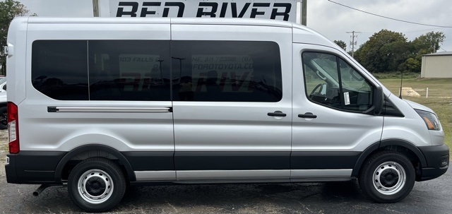 2025 Ford Transit Passenger Van XL's photo