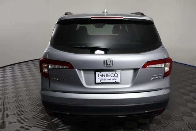 2022 Honda Pilot Special Edition photo 5