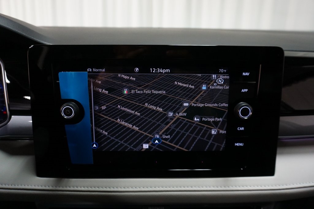 2025 Volkswagen Taos SEL photo 12