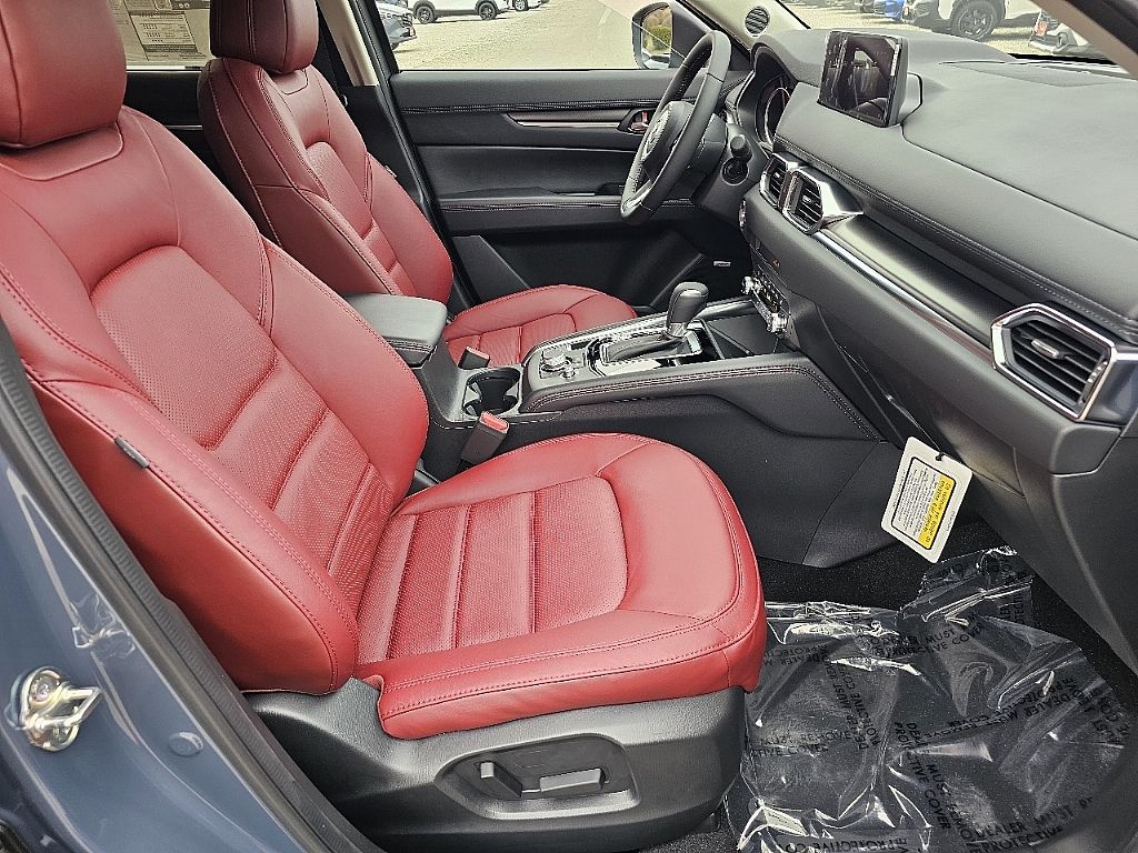 2025 Mazda CX-5 2.5 S Carbon photo 2