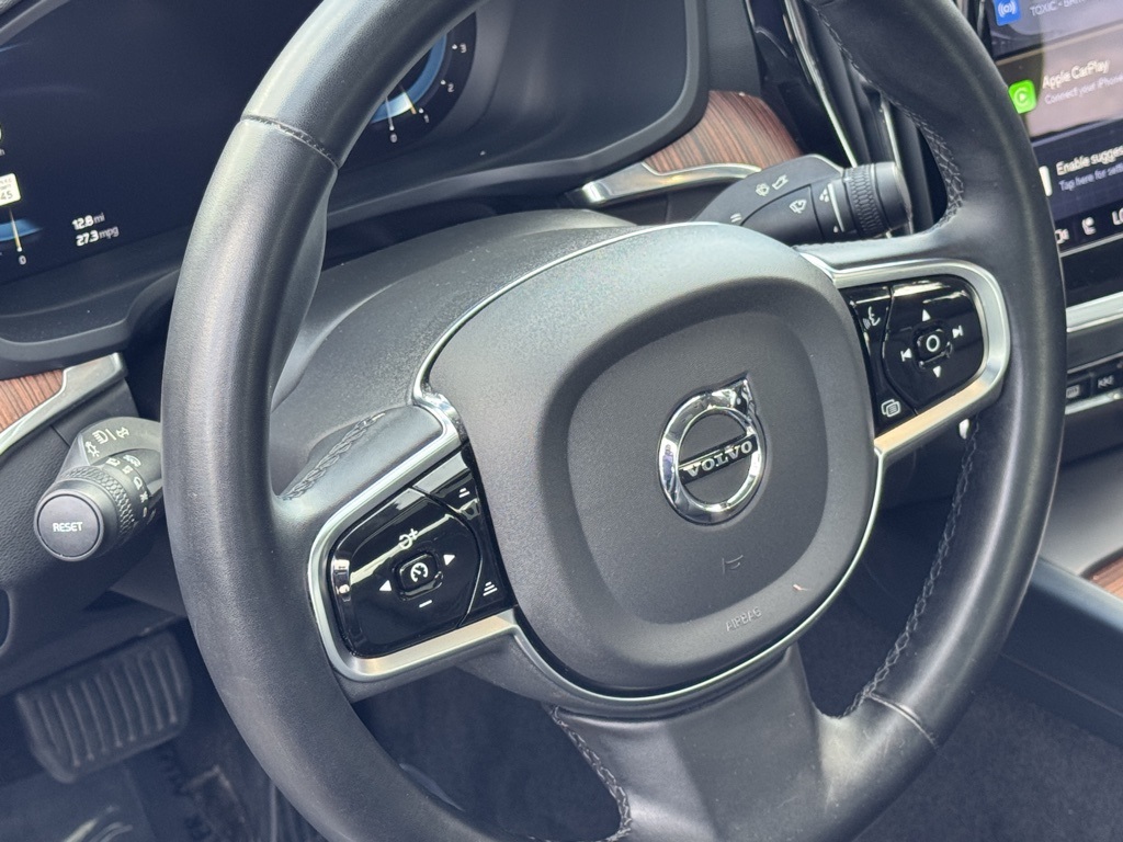 2024 Volvo S60 B5 Plus photo 9