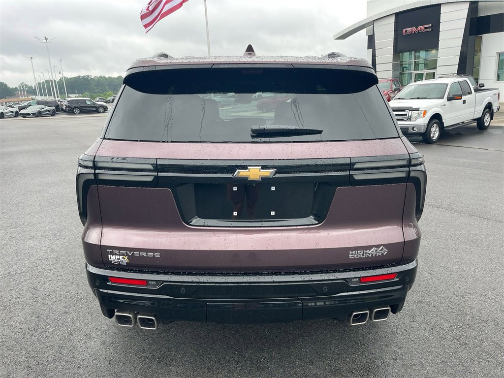 2026 Chevrolet Traverse High Country photo 2