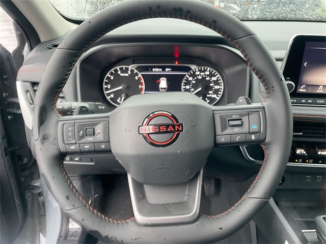 2025 Nissan Rogue SV photo 20