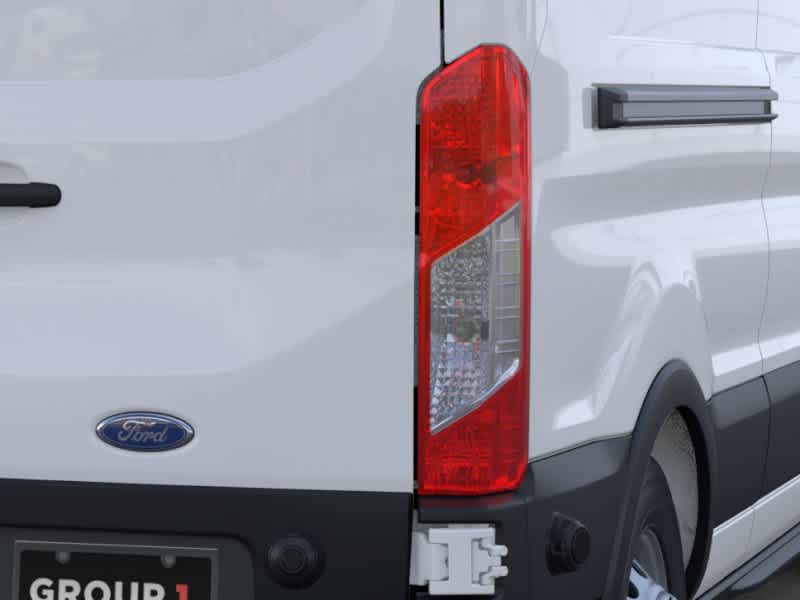 2025 Ford Transit Cargo Van photo 17