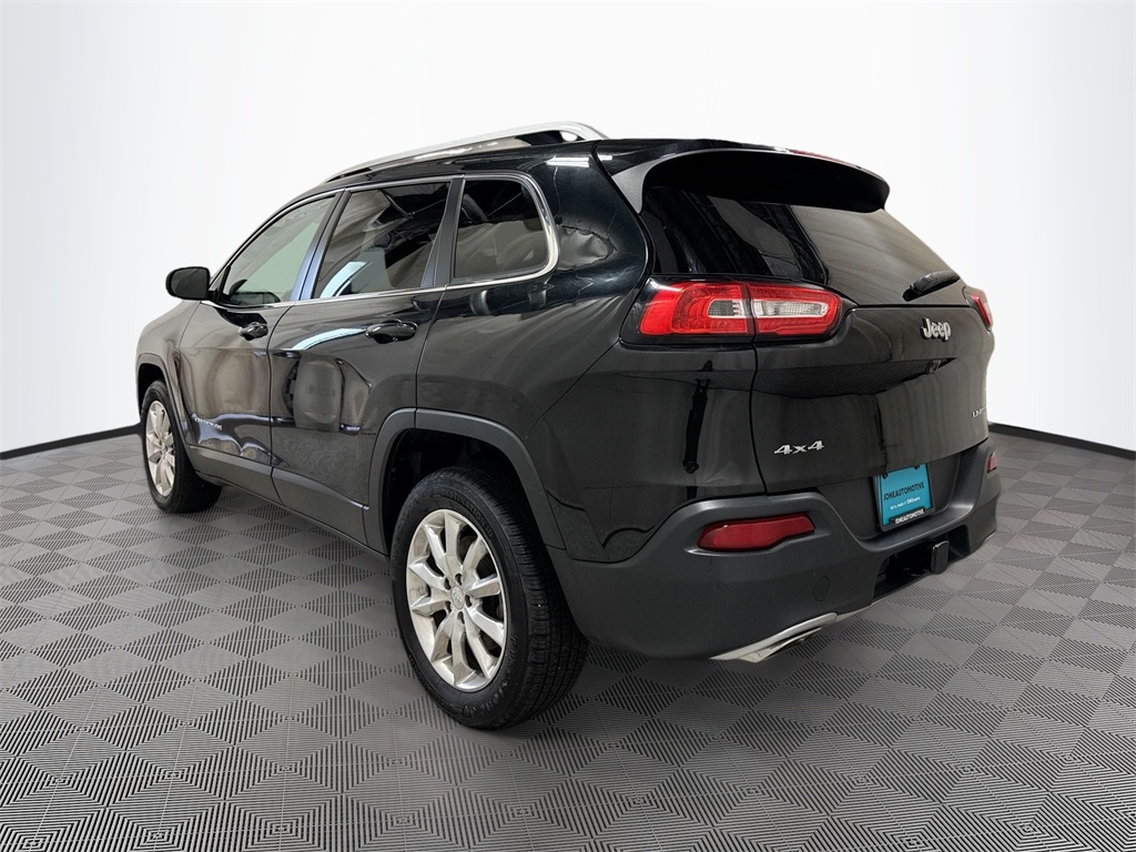 2016 Jeep Cherokee Limited photo 12