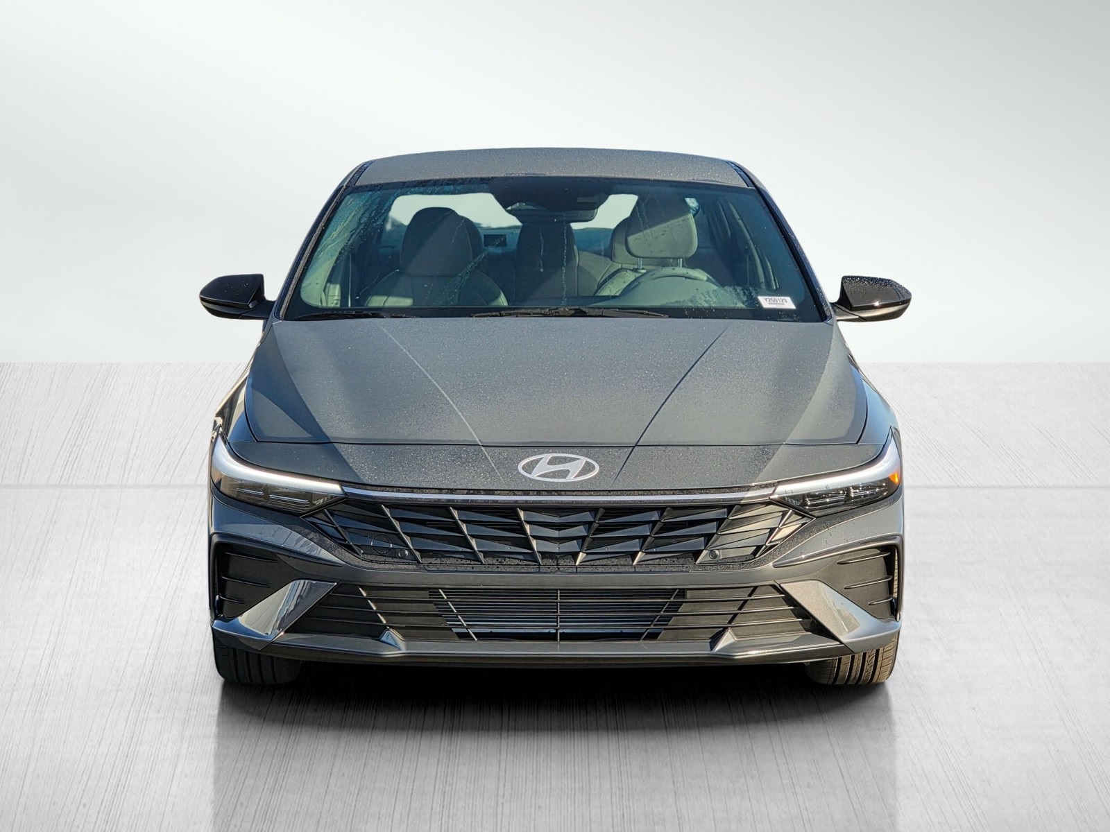 2026 Hyundai Elantra SEL Sport photo 2