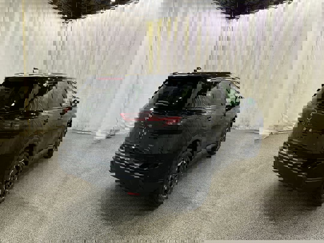 2026 Nissan Rogue SV photo 4