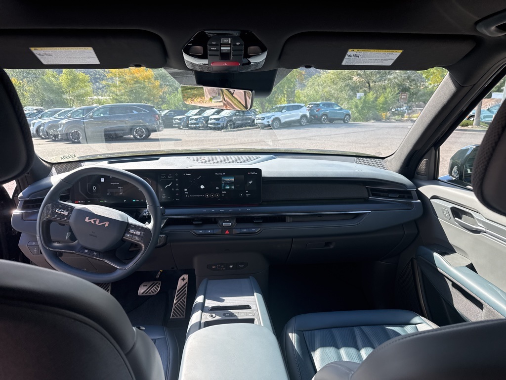 2024 Kia EV9 GT-Line photo 11