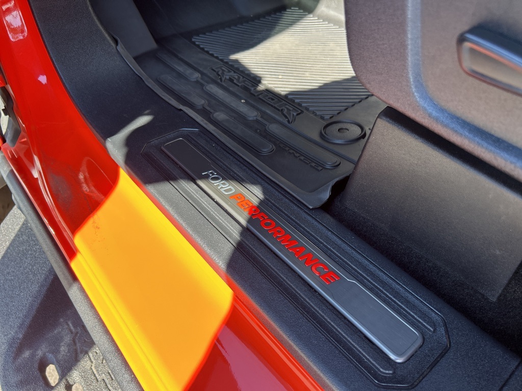 2023 Ford Bronco Raptor photo 13