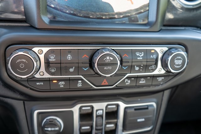 2023 Jeep Wrangler Rubicon 392 photo 22