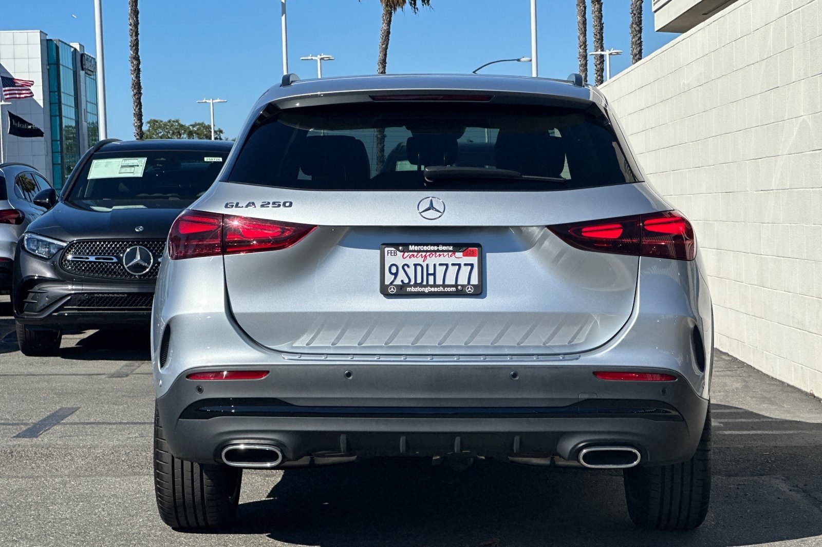 2025 Mercedes Benz GLA 250 photo 2