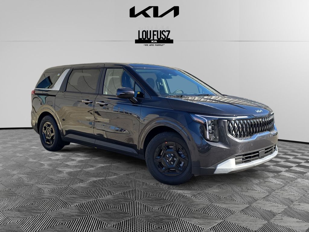 2026 Kia Carnival LX's photo