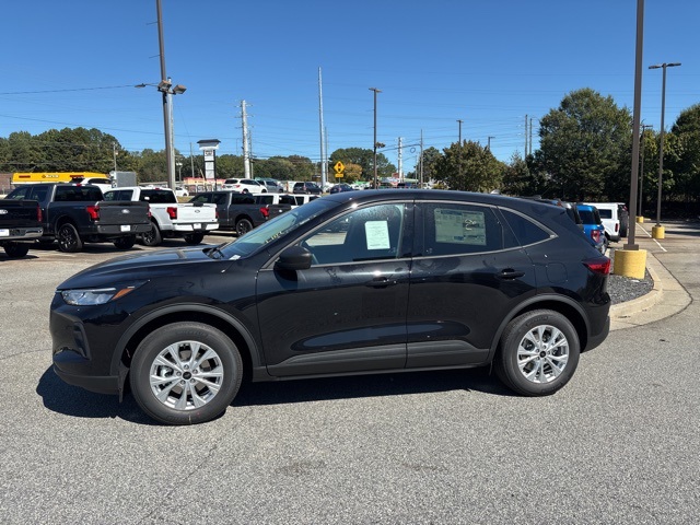 2026 Ford Escape Active photo 2