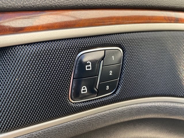 2014 Lincoln MKZ Base photo 15
