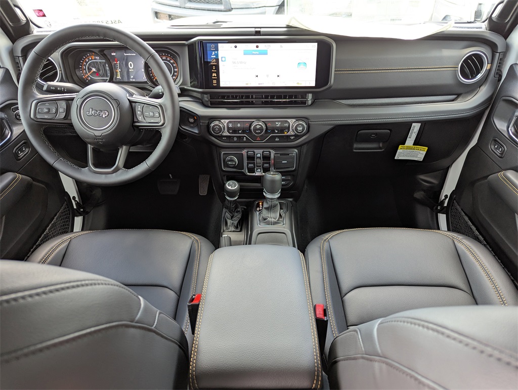 2025 Jeep Gladiator Sport photo 14