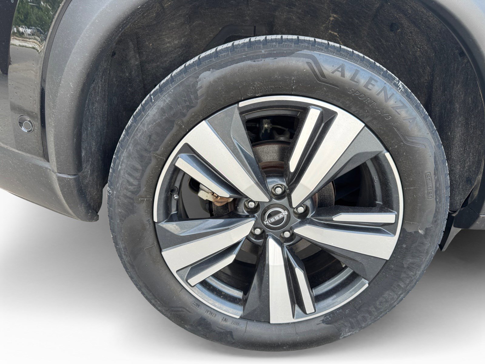 2023 Nissan Rogue SL photo 15