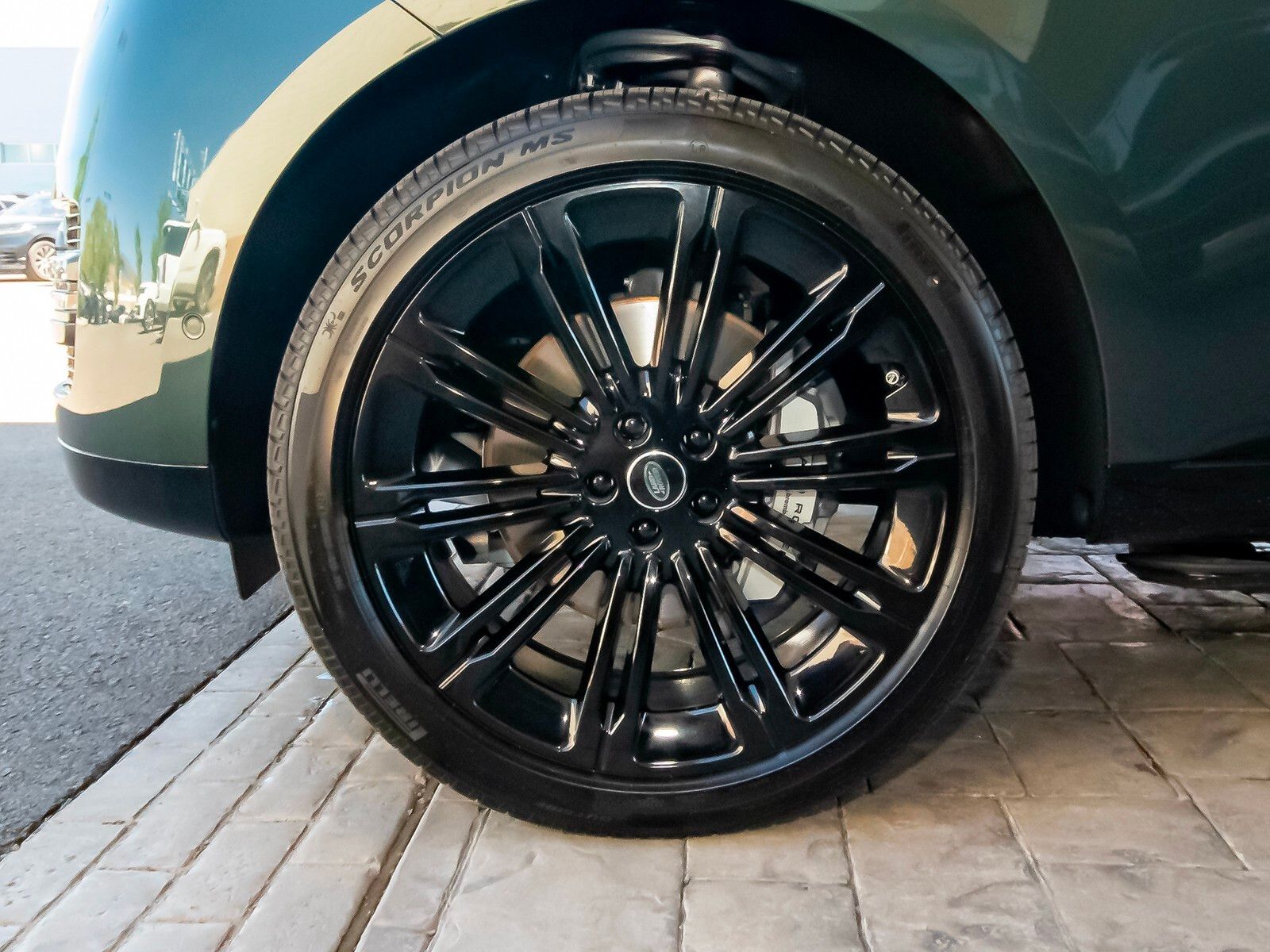 2025 Land Rover Range Rover SE photo 49