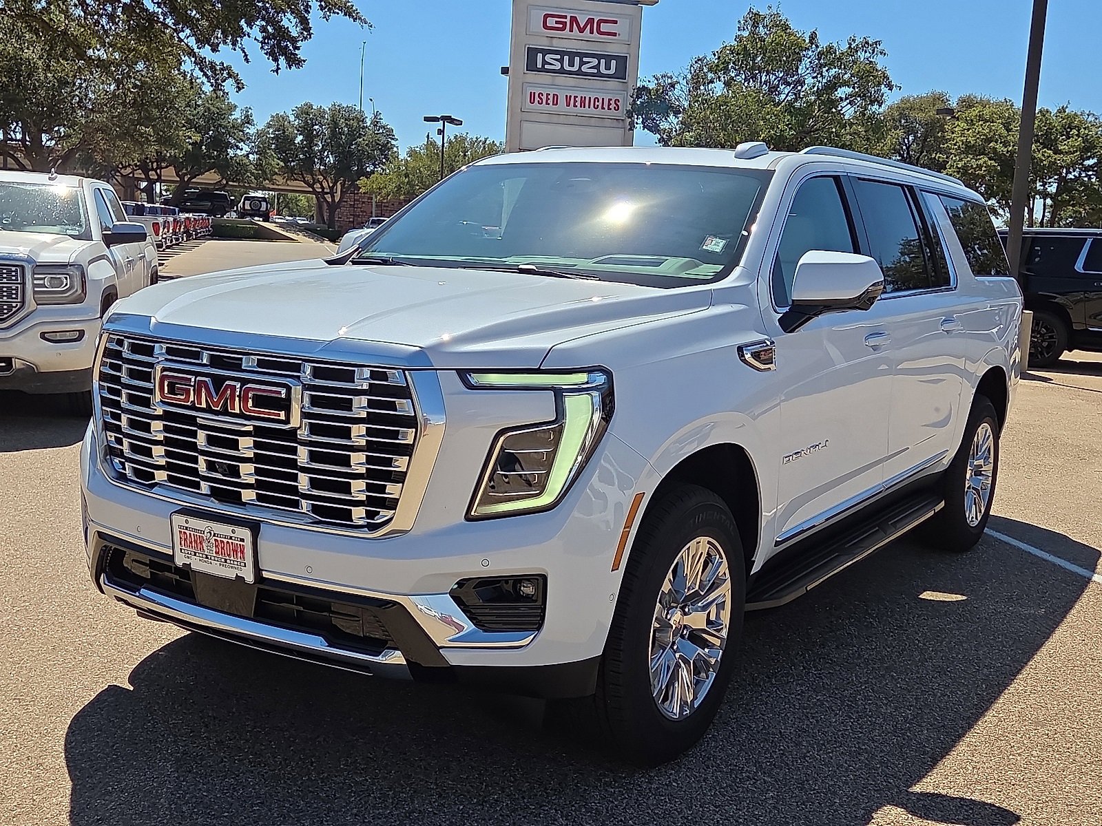 2026 GMC Yukon XL Denali's photo