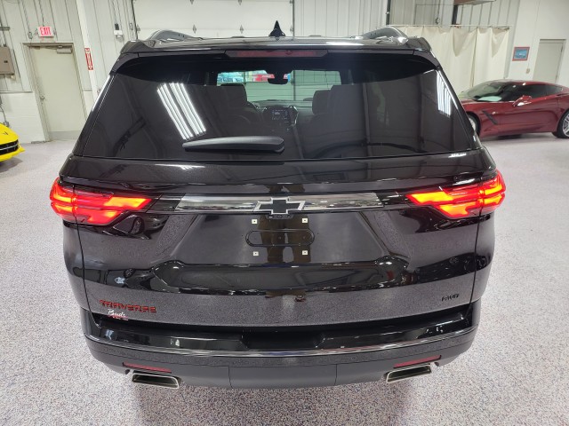 2023 Chevrolet Traverse Premier photo 17