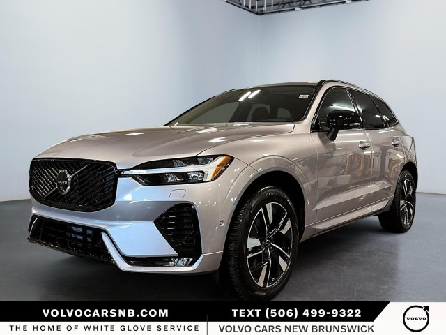 2026 Volvo XC60 B5 Plus Dark Theme
