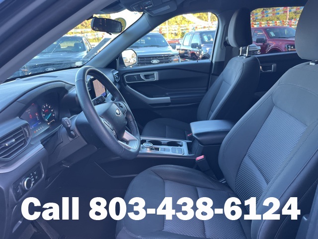 2024 Ford Explorer XLT photo 4