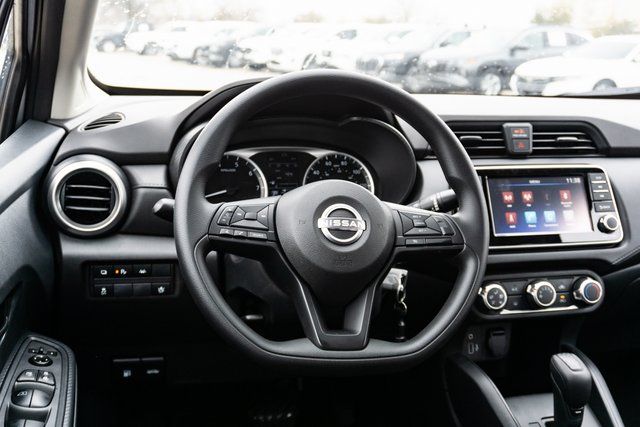 2025 Nissan Versa S photo 17