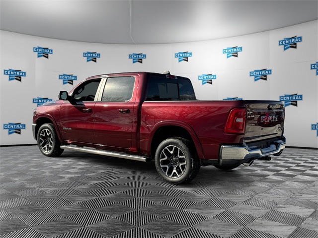 2025 Ram 1500 Laramie photo 3