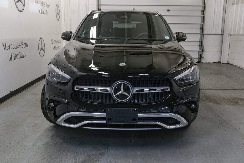 2025 Mercedes Benz GLA 250 4MATIC photo 3