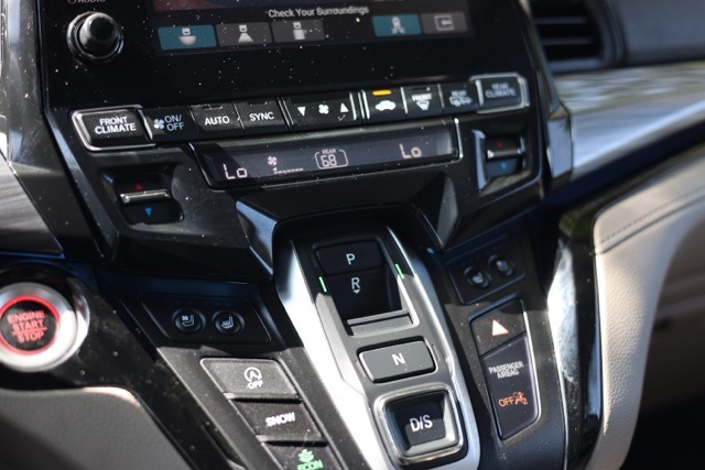 2023 Honda Odyssey Elite photo 17