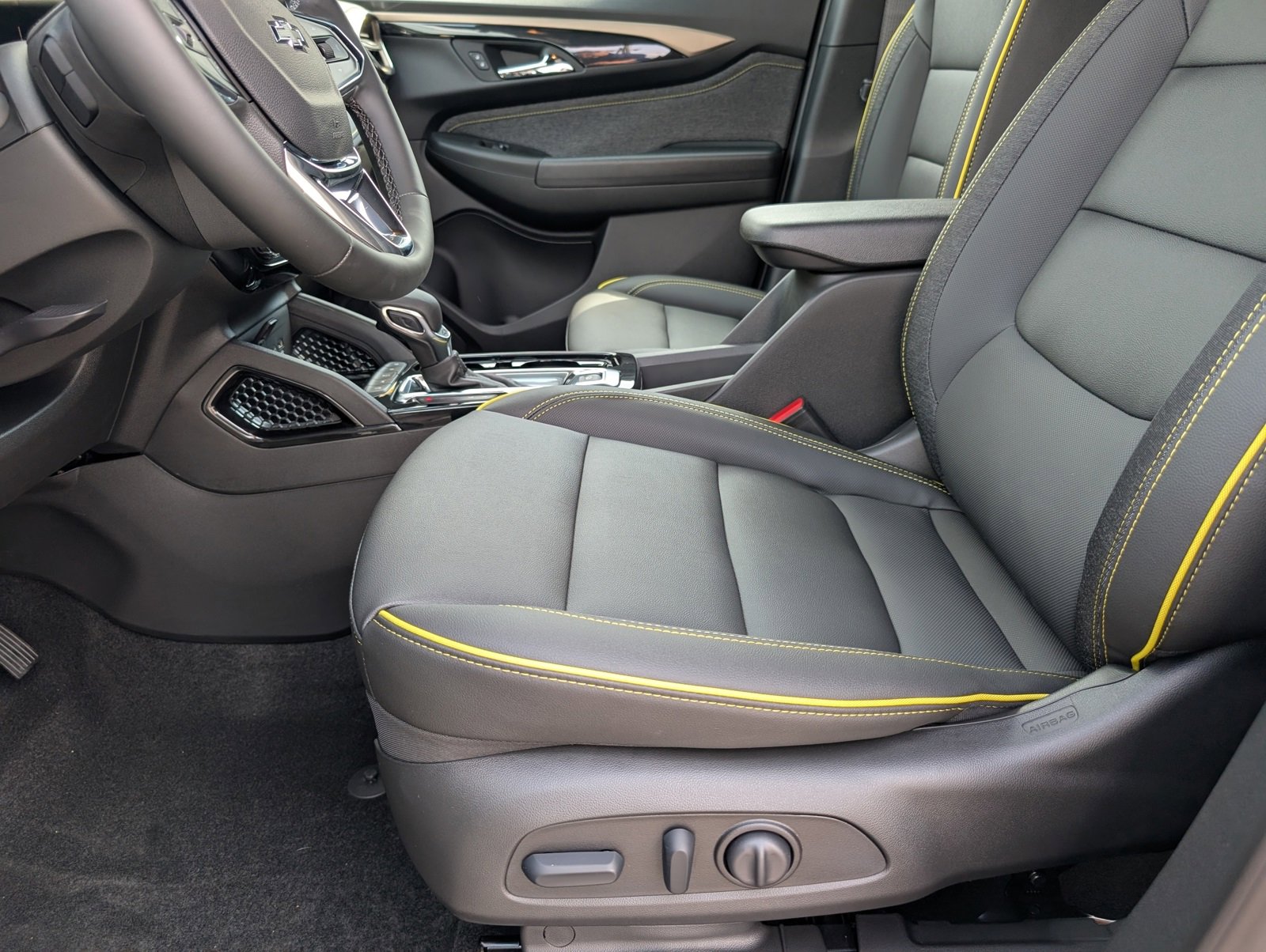 2026 Chevrolet Trailblazer ACTIV photo 6