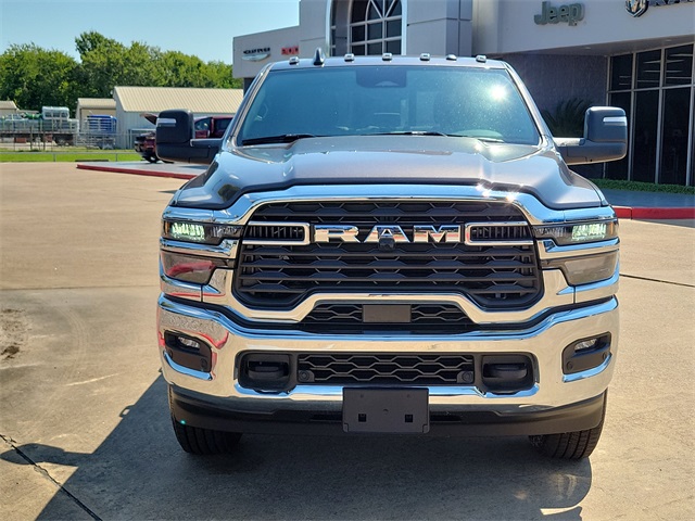 2026 Ram 2500 Tradesman photo 2