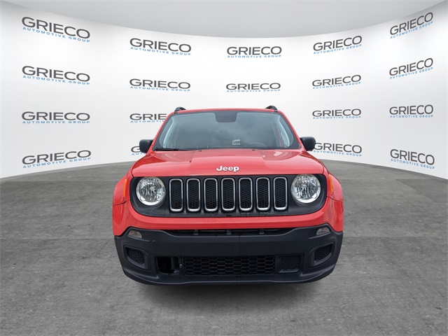 2018 Jeep Renegade Sport photo 3