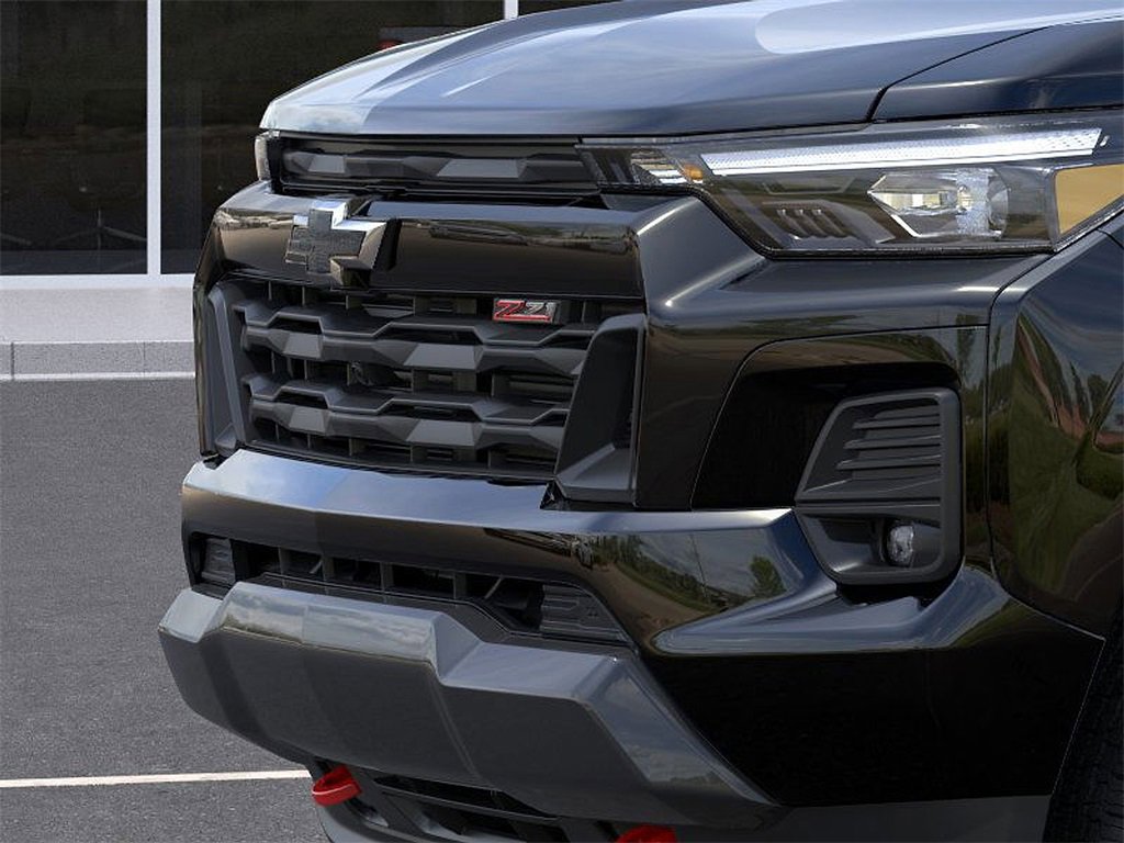 2026 Chevrolet Colorado Z71 photo 13