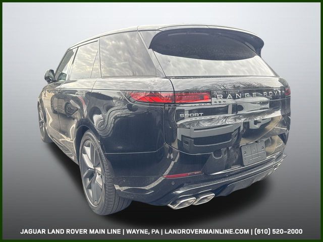 2025 Land Rover Range Rover Sport SE photo 2