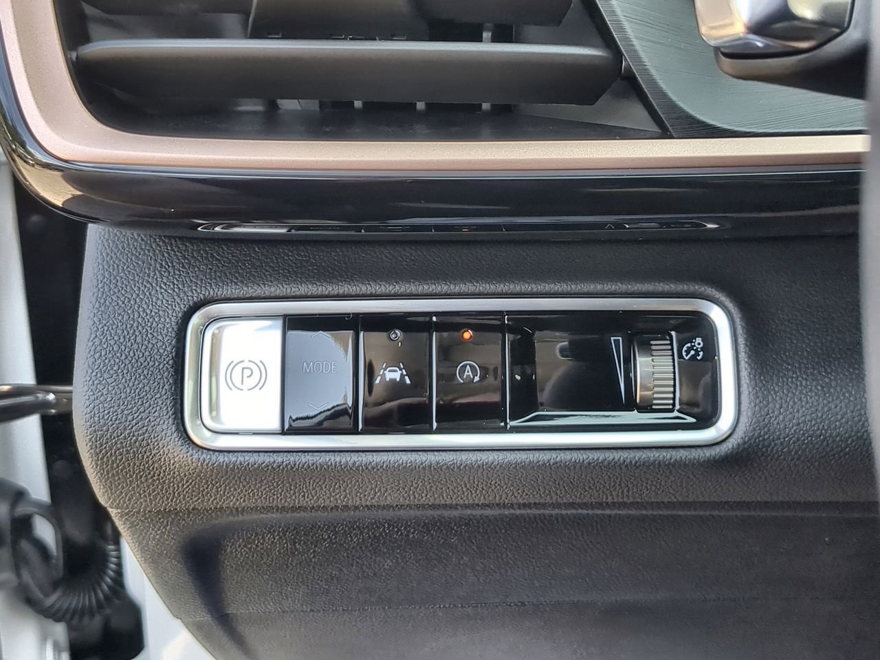 2025 Buick Envision Sport Touring photo 16